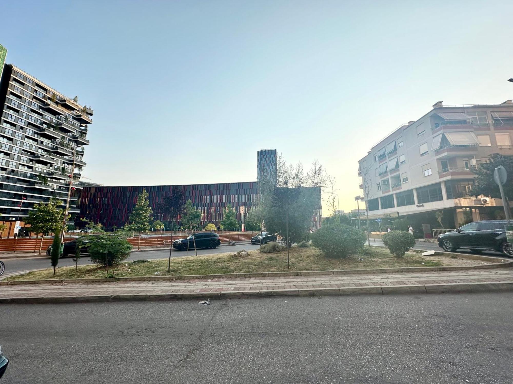 Kk Apartment Air Albania-Centrally Located Tirana Eksteriør billede